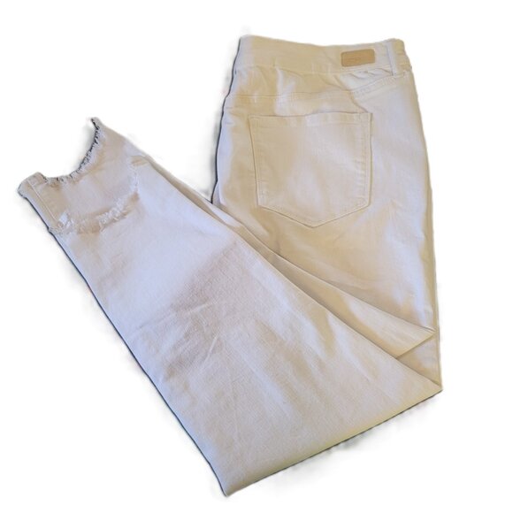 Sofia Vergara High Waist Ankle Jeans Size 18 White Jeans NWT - Picture 13 of 13